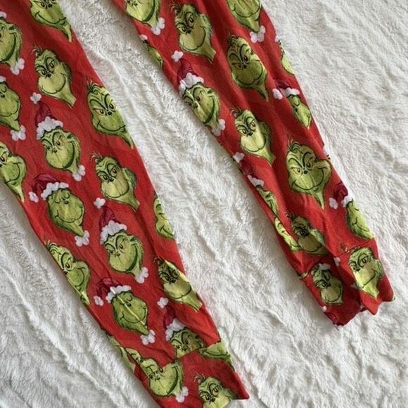 Posh Peanut The Grinch Pajamas Size 10/12 - Picture 4 of 8
